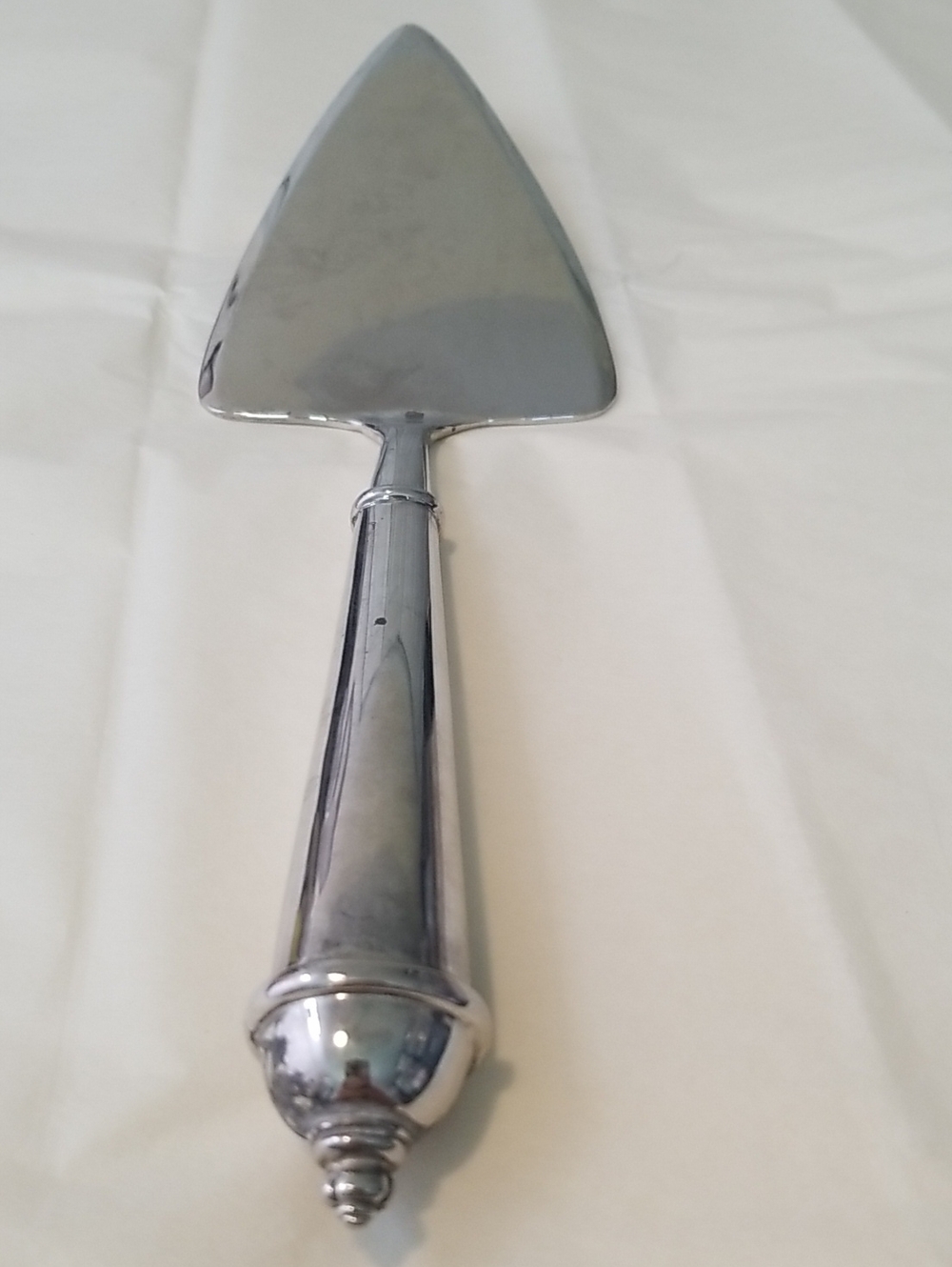 Towle Silver Plated Cake Server - Polished Dessert Server GOOD COND